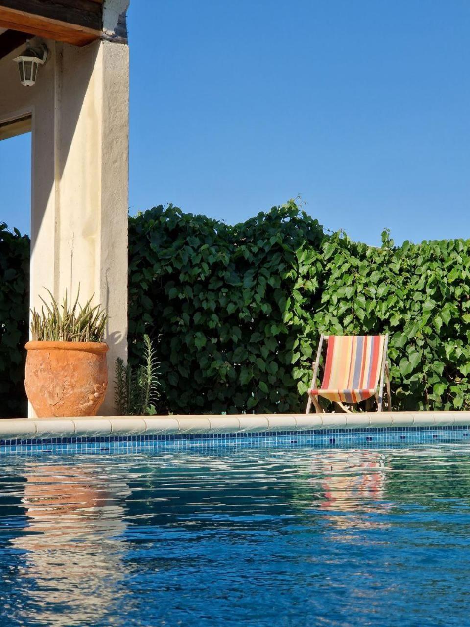 Les Pierrades En Camargue Villa Vauvert Exteriör bild