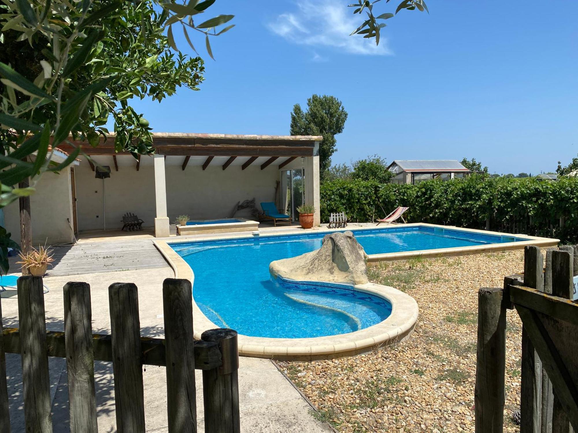 Les Pierrades En Camargue Villa Vauvert Exteriör bild